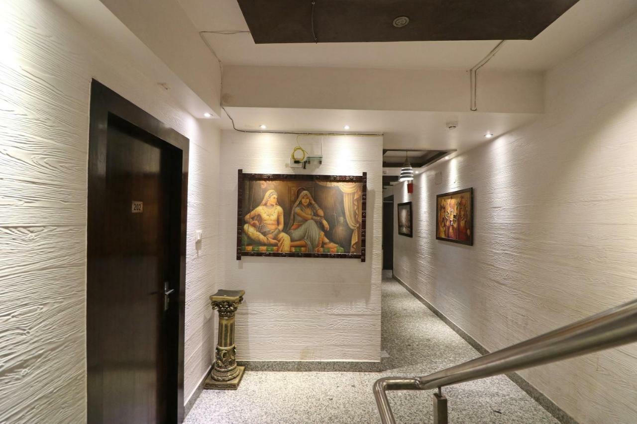 Hotel Heaven Калькутта Экстерьер фото