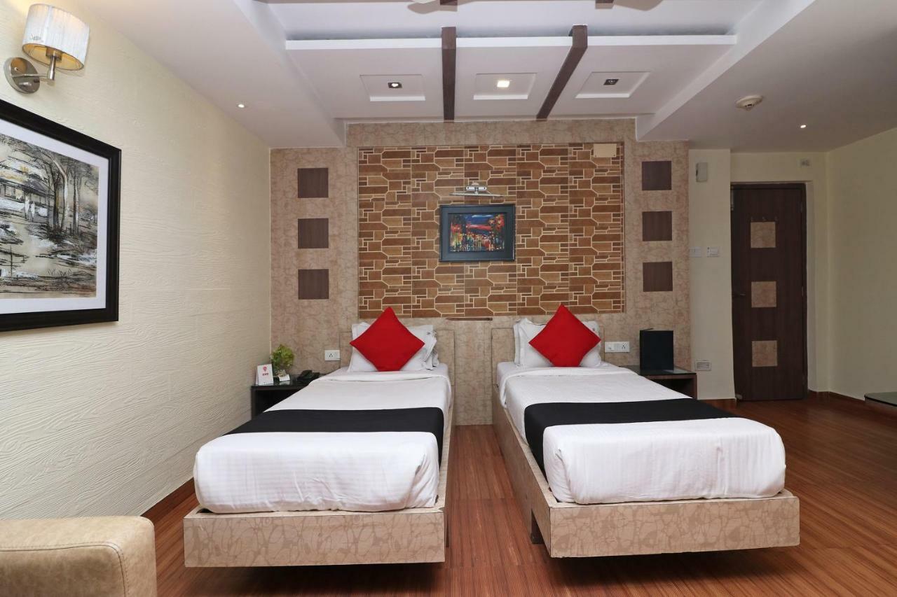 Hotel Heaven Калькутта Экстерьер фото