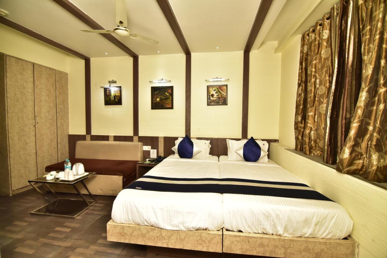 Hotel Heaven Калькутта Экстерьер фото